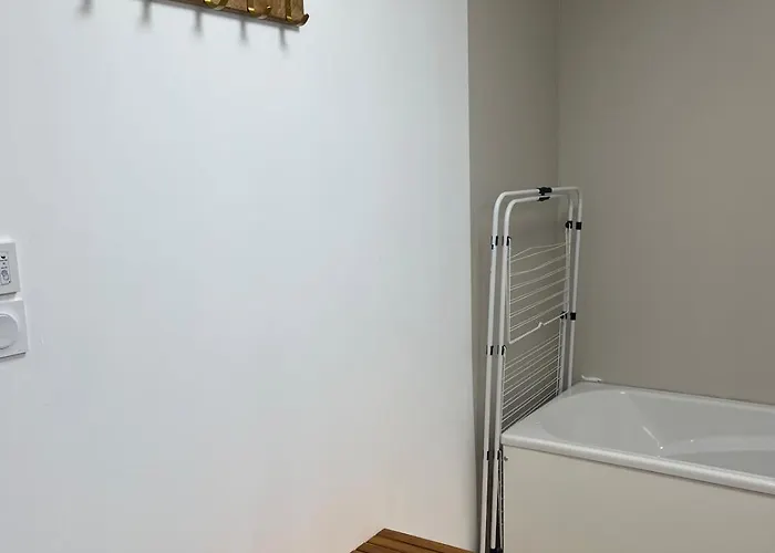 La Rose Saint-Germain-sur-Ay